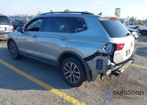 2021 Volkswagen Tiguan 2.0T Se/2.0T Se R-Line Black/2.0T Sel из США, поврежденный, VIN 3VV3B7AX5MM067886